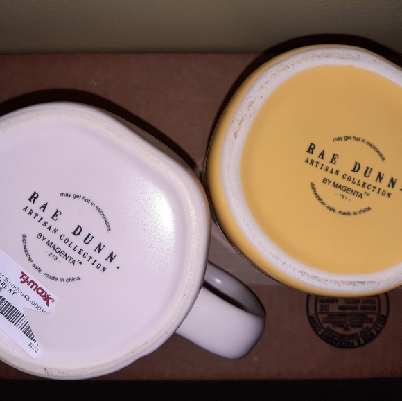 Rae Dunn Spring Mug Set - Picture 2 of 2